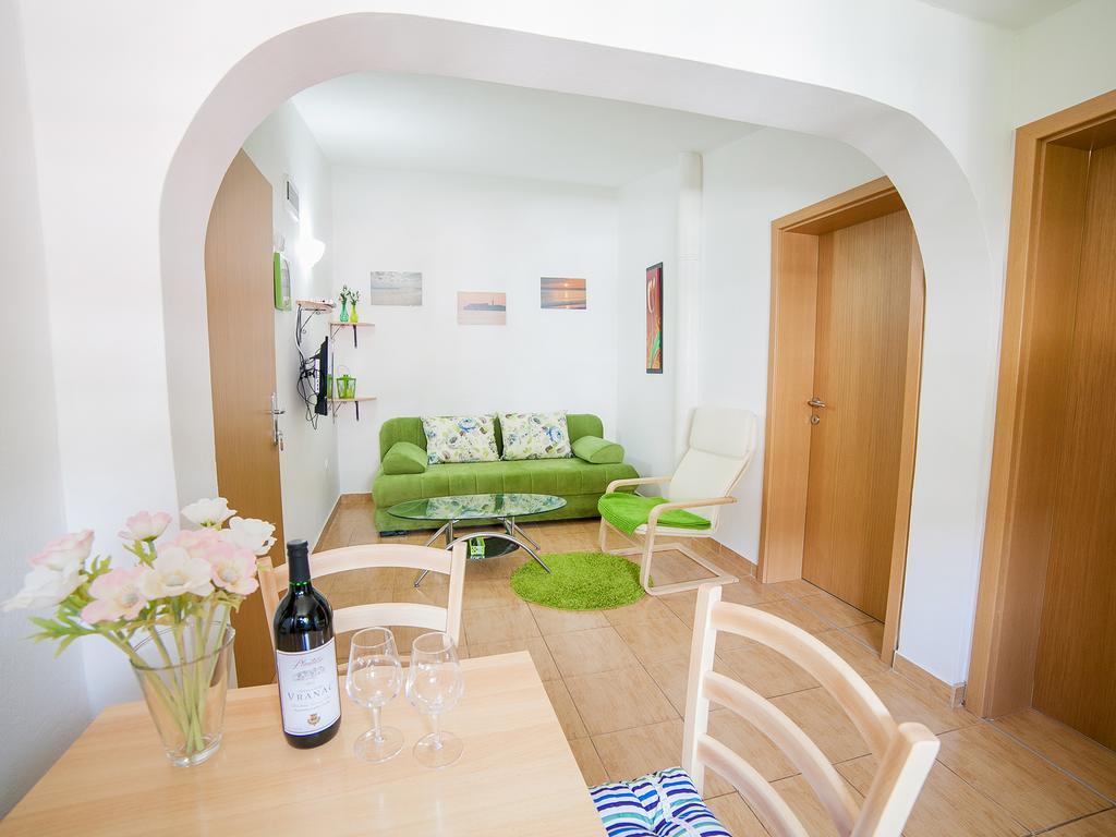 Apartments Viktorija Petrovac Værelse billede
